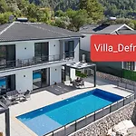 Defne Villa
